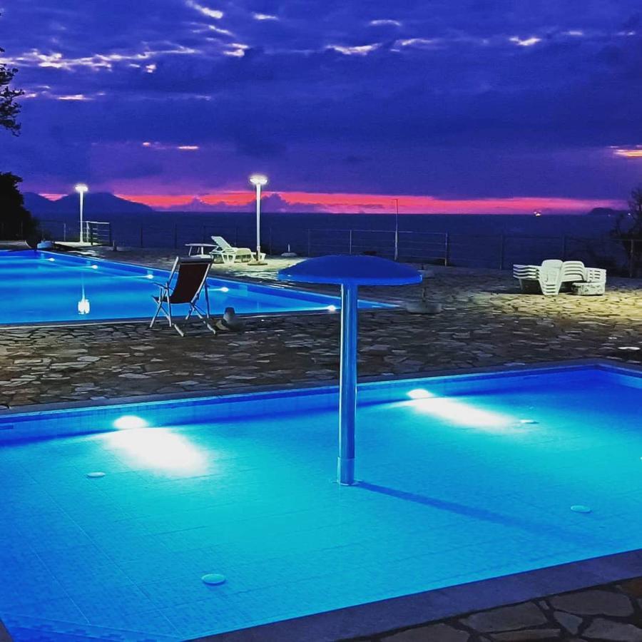 Matthews Beach House Vlorë Exterior foto
