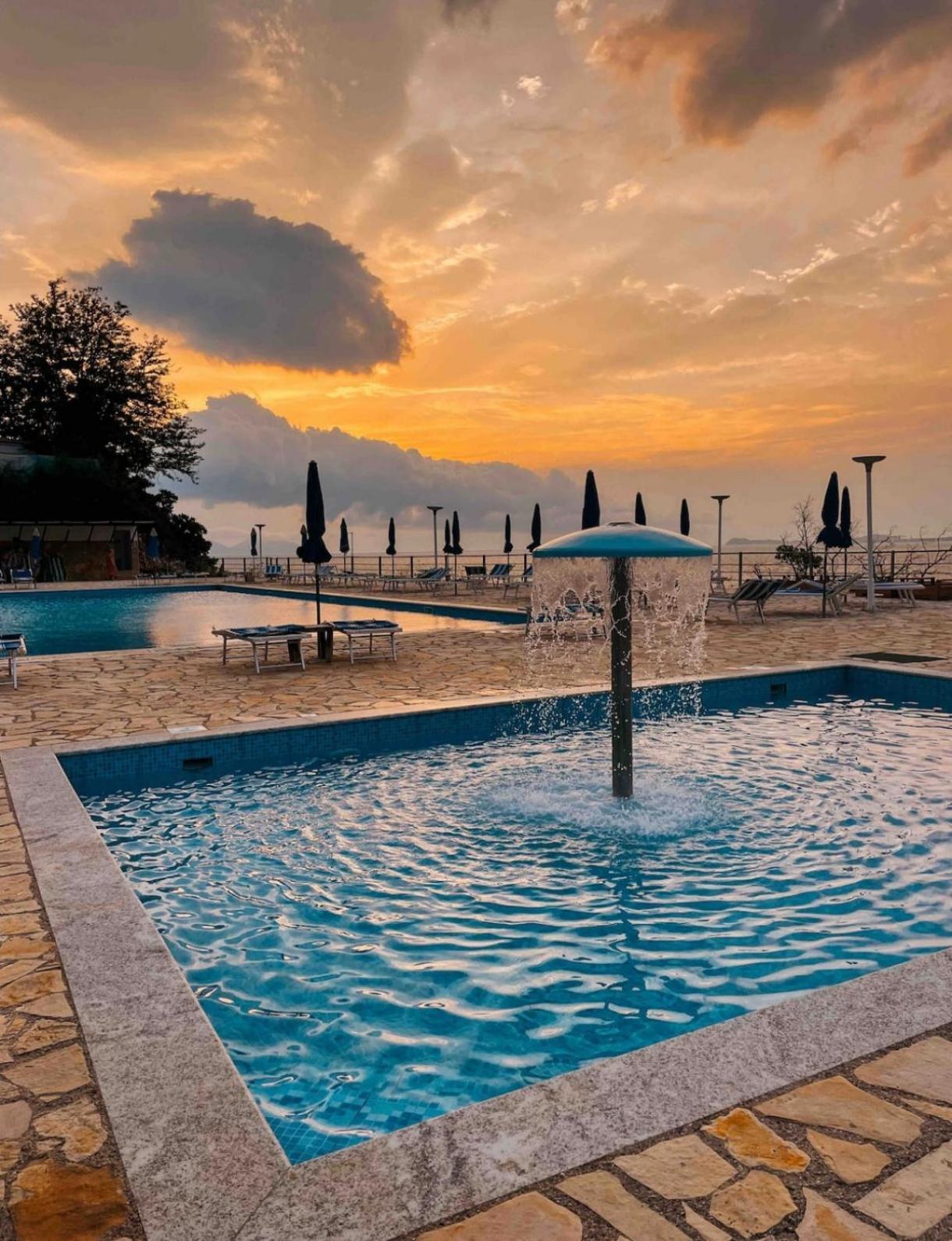 Matthews Beach House Vlorë Exterior foto