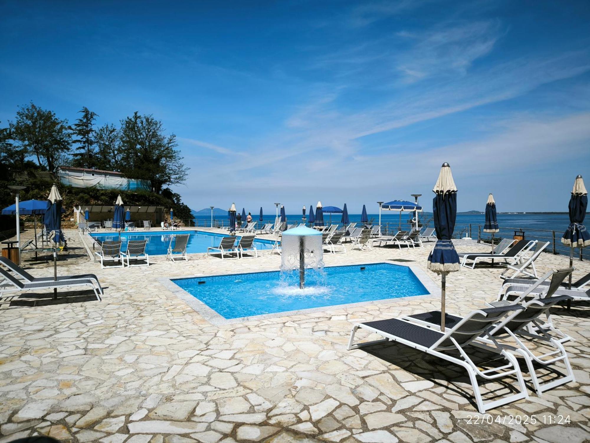 Matthews Beach House Vlorë Exterior foto